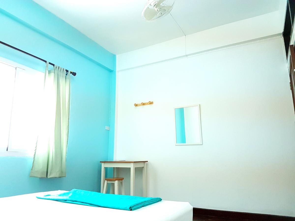 The I Talay Room And Souvenir Krabi town Buitenkant foto