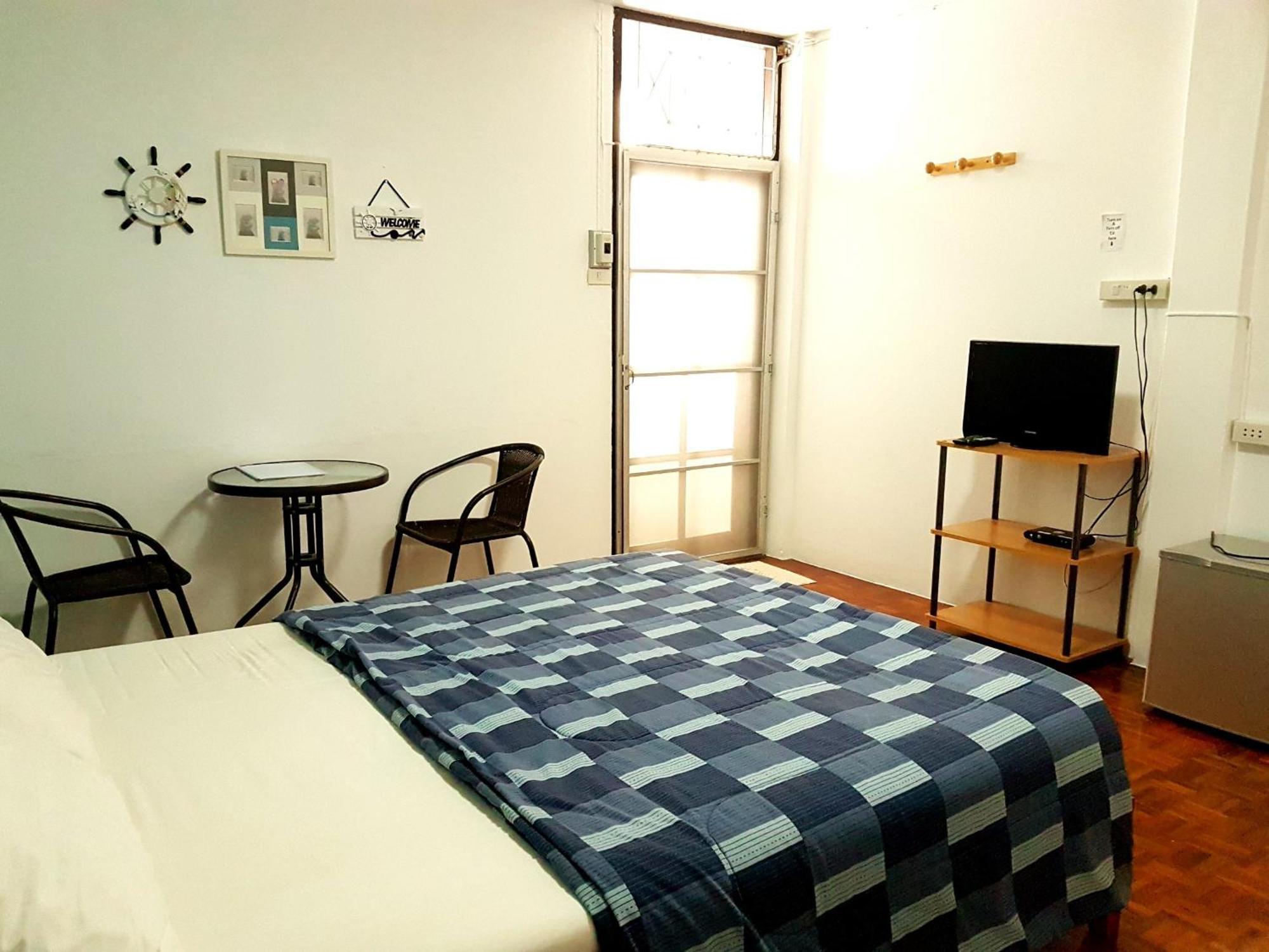 The I Talay Room And Souvenir Krabi town Buitenkant foto